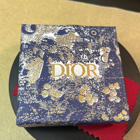 Dior costume Jewelry Ring in Goldtone S (6) - Picture 15 of 15